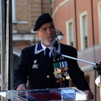 Foto Nicoloro G.   10/05/2015  Ravenna    Diciannovesimo raduno nazionale dei Marinai d' Italia. nella foto il presidente ANMI Paolo Pagnottella durante il suo intervento.