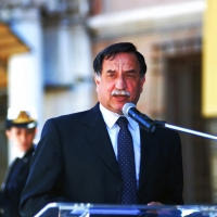 Foto Nicoloro G.   10/05/2015  Ravenna    Diciannovesimo raduno nazionale dei Marinai d' Italia. nella foto il sottosegretario alla Difesa Domenico Rossi durante il suo intervento.