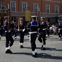 Foto Nicoloro G.   10/05/2015  Ravenna    Diciannovesimo raduno nazionale dei Marinai d' Italia. nella foto fucilieri del battaglione San Marco impegnati nel " Silent Drill ", esibizione di maneggio delle armi in " stile USA ".