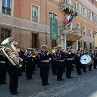 Foto Nicoloro G.   10/05/2015  Ravenna    Diciannovesimo raduno nazionale dei Marinai d\' Italia. nella foto la banda della Marina Militare diretta dal maestro tenente di vascello Gianluca Cantarini.