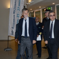 Foto Nicoloro G. 26/05/2017 Ravenna 2° Forum Nazionale sulla sicurezza nei Porti. nella foto l\' arrivo del ministro Graziano Delrio.
