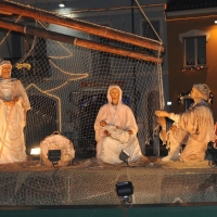 Foto Nicoloro G. 23/12/2010 Cesenatico (FC) Tradizionale presepe sulle barche, tipiche della marineria locale, ormeggiate nel porto canale di Cesenatico. nella foto La barca della Natività