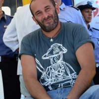 Foto Nicoloro G. 15/08/2017 Cervia (Ravenna ) 25° edizione di ' Cervia, la spiaggia ama il libro ' che chiude le manifestazioni con il tradizionale sbarco degli scrittori sulla spiaggia della cittadina romagnola. nella foto lo scrittore Cristiano Cavina, presente con il libro ' Fratelli nella notte '.