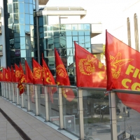 Foto Nicoloro G. 12/12/2018 Riccione ( Rimini ) Si e' aperto il 27° Congresso Nazionale FIOM-CGIL. nella foto bandiere della FIOM-CGIL.