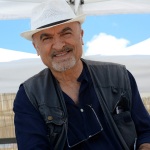 Foto Nicoloro G.   15/08/2019  Cervia ( Ra )   27° edizione di ' Cervia, la spiaggia ama il libro ' con il tradizionale sbarco degli scrittori dalle imbarcazioni storiche. nella foto l' attore Ivano Marescotti.