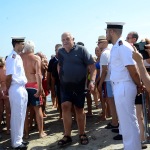 Foto Nicoloro G.   15/08/2019  Cervia ( Ra )   27° edizione di ' Cervia, la spiaggia ama il libro ' con il tradizionale sbarco degli scrittori dalle imbarcazioni storiche. nella foto il giornalista Giancarlo Mazzuca appena sbarcato.