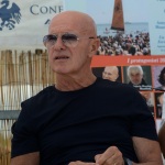 Foto Nicoloro G.   15/08/2019  Cervia ( Ra )   27° edizione di ' Cervia, la spiaggia ama il libro ' con il tradizionale sbarco degli scrittori dalle imbarcazioni storiche. nella foto Arrigo Sacchi.