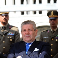 Foto Nicoloro G. 27/05/2012 Ravenna Si e’ svolto nella città romagnola il 31° Raduno Nazionale dei Fanti d’ Italia con la partecipazione del ministro della Difesa l’ ammiraglio Gianpaolo Di Paola. nella foto Gianpaolo Di Paola