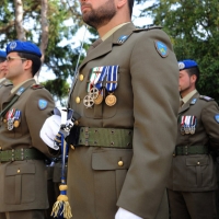Foto Nicoloro G. 27/05/2012 Ravenna Si e’ svolto nella città romagnola il 31° Raduno Nazionale dei Fanti d’ Italia con la partecipazione del ministro della Difesa l’ ammiraglio Gianpaolo Di Paola. nella foto Schieramento d' onore