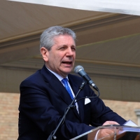 Foto Nicoloro G. 27/05/2012 Ravenna Si e’ svolto nella città romagnola il 31° Raduno Nazionale dei Fanti d’ Italia con la partecipazione del ministro della Difesa l’ ammiraglio Gianpaolo Di Paola. nella foto Gianpaolo Di Paola