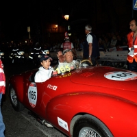 Foto Nicoloro G.  14/05/2015  Rimini     Arriva a Rimini la prima tappa della 33° edizione della 1000 Miglia. La storica competizione partita da Brescia si snoda su un percorso di 1760 chilometri con la partecipazione di 438 vetture e 42 Nazioni. nella foto l\' arrivo a Rimini di una coppia giapponese su una Cisitalia Colombo Barchetta del 1948.