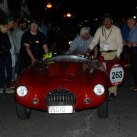Foto Nicoloro G.  14/05/2015  Rimini     Arriva a Rimini la prima tappa della 33° edizione della 1000 Miglia. La storica competizione partita da Brescia si snoda su un percorso di 1760 chilometri con la partecipazione di 438 vetture e 42 Nazioni. nella foto l' arrivo a Rimini di una O.S.C.A. MT4 1500 2 AD del 1953 in difficoltà di