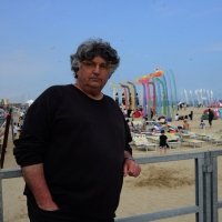 Foto Nicoloro G.  26/04/2014   Cervia (Ravenna)  Trentaquattresima edizione del " Festival internazionale dell' Aquilone " organizzato da Artevento. Ospiti d' onore i Maori della Nuova Zelanda e partecipanti da tutto il Mondo. nella foto Claudio Capelli, direttore di Artevento.