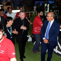 Foto Nicoloro G. 26/08/2017 Rimini Settima ed ultima giornata della 38° edizione del Meeting di Rimini che quest\' anno ha come tema \' Quello che tu erediti dai tuoi padri, riguadagnatelo, per possederlo”. nella foto il cardinale Pietro Parolin, Segretario di Stato di Sua Santita\', tra Roberto Fontolan, direttore Centro Internazionale di CL, e Emilia Guarnieri, presidente Fondazione Meeting.