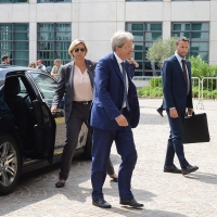 Foto Nicoloro G. 20/08/2017 Rimini Giornata inaugurale della 38° edizione del Meeting di Rimini che quest' anno ha come tema ' Quello che tu erediti dai tuoi padri, riguadagnatelo, per possederlo”. nella foto il presidente del Consiglio Paolo Gentiloni al suo arrivo al Meeting.
