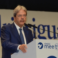 Foto Nicoloro G. 20/08/2017 Rimini Giornata inaugurale della 38° edizione del Meeting di Rimini che quest\' anno ha come tema \' Quello che tu erediti dai tuoi padri, riguadagnatelo, per possederlo”. nella foto il presidente del Consiglio Paolo Gentiloni durante il suo intervento.