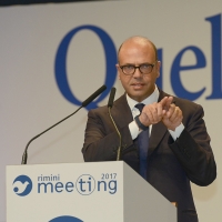 Foto Nicoloro G. 24/08/2017 Rimini Quinta giornata della 38° edizione del Meeting di Rimini che quest' anno ha come tema ' Quello che tu erediti dai tuoi padri, riguadagnatelo, per possederlo”. nella foto il ministro Angelino Alfano.