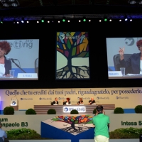 Foto Nicoloro G. 22/08/2017 Rimini Terza giornata della 38° edizione del Meeting di Rimini che quest\' anno ha come tema \' Quello che tu erediti dai tuoi padri, riguadagnatelo, per possederlo”. nella foto il ministro Valeria Fedeli.
