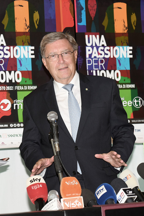 Foto Nicoloro G.   22/08/2022   Rimini   Terza  giornata della 43° edizione del Meeting di C.L. che ha per tema '  Una passione per l' uomo '. nella foto il ministro Enrico Giovannini.