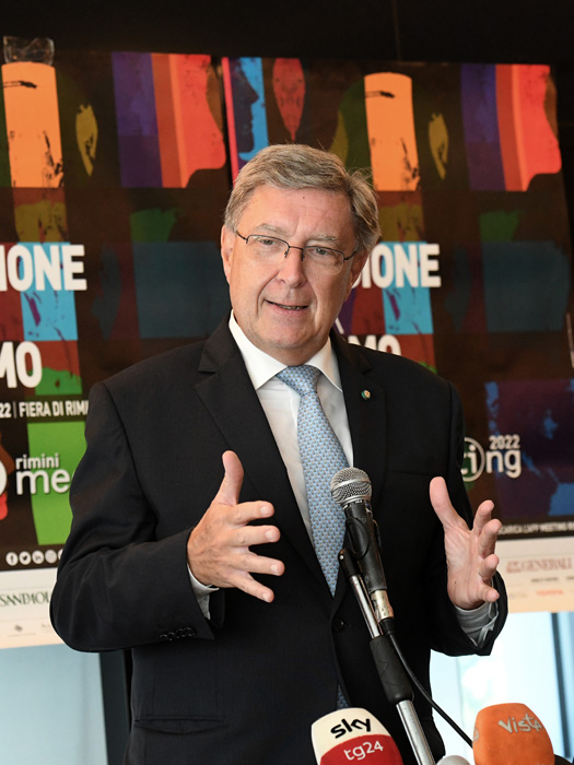 Foto Nicoloro G.   22/08/2022   Rimini   Terza  giornata della 43° edizione del Meeting di C.L. che ha per tema '  Una passione per l' uomo '. nella foto il ministro Enrico Giovannini.