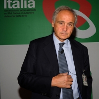 Foto Nicoloro G. 12/10/2012 Rimini Quarantatreesima edizione delle ” Giornate Internazionali del Centro Pio Manzù ” che quest’ anno ha come titolo ” Italia “, ovvero un osservatorio internazionale sul nostro Paese, incubatore della crisi sistemica. nella foto Roger Abravanel