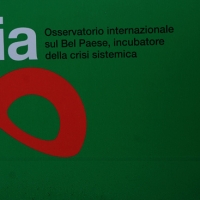 Foto Nicoloro G. 12/10/2012 Rimini Quarantatreesima edizione delle ” Giornate Internazionali del Centro Pio Manzù ” che quest’ anno ha come titolo ” Italia “, ovvero un osservatorio internazionale sul nostro Paese, incubatore della crisi sistemica. nella foto Il logo dell'evento