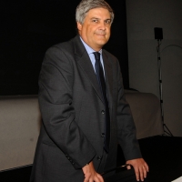 Foto Nicoloro G. 12/10/2012 Rimini Quarantatreesima edizione delle ” Giornate Internazionali del Centro Pio Manzù ” che quest’ anno ha come titolo ” Italia “, ovvero un osservatorio internazionale sul nostro Paese, incubatore della crisi sistemica. nella foto Roberto Luongo
