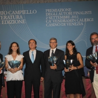 Foto Nicoloro G. 02/09/2011 Venezia, Conferenza stampa di presentazione dei cinque finalisti del ”Premio Campiello Letteratura” alla sua quarantanovesima edizione. nella foto Ernesto Ferrero – Maria Pia Ammirati – Andrea Tomat – Giuseppe Lupo – Federica Manzon – Andrea Molesini