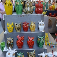 Foto Nicoloro G. 2,3,4/09/2016 Faenza ( Ravenna ) Quinta edizione del Festival Internazionale della ceramica che vede per tre giorni la cittadina romagnola, conosciuta in tutto il mondo per la ceramica, animata da stand di artigiani ed espositori ceramisti provenienti da diversi paesi del mondo. nella foto una esposizione di ceramiche.