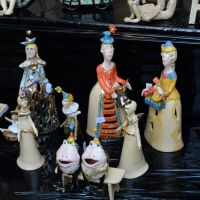Foto Nicoloro G. 2,3,4/09/2016 Faenza ( Ravenna ) Quinta edizione del Festival Internazionale della ceramica che vede per tre giorni la cittadina romagnola, conosciuta in tutto il mondo per la ceramica, animata da stand di artigiani ed espositori ceramisti provenienti da diversi paesi del mondo. nella foto manufatti in ceramica in esposizione.