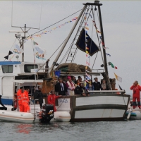 Foto Nicoloro G.  20/05/2012 Cervia (FC) Nell’ ambito delle manifestazioni per i Cento anni di Milano Marittima si e’ svolta nelle acque antistanti il porto di Cervia la 586° edizione dello Sposalizio del Mare alla presenza dell’ assessore al Turismo del Comune di Milano, citta’ ospite e gemellata. Questo antico rito risale al 1445 e con esso Cervia si ” congiunge ” simbolicamente con il mare che la bagna e lo ringrazia per i doni che le offre: la pesca, il famoso sale ed oggi anche il turismo. nella foto  Il barcone