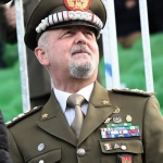 Foto Nicoloro G.   08/05/2022   Rimini  Giornata conclusiva della 93° Adunata Nazionale Alpini che culmina con la sfilata generale davanti alle autorita\' militari e civili e una folla di spettatori. nella foto il generale Pietro Serino.