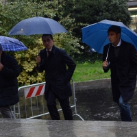 Foto Nicoloro G 14/10/2016 Milano Allestita nel Teatro Strehler la camera ardente per Dario Fo, meta di personaggi e gente comune che hanno voluto rendere omaggio al Premio Nobel scomparso. nella foto i leaders del M5S Luigi Di Maio e Alessandro Di Battista.