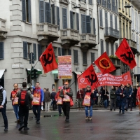 Foto Nicoloro G. 01/05/2016 Manifestazione con corteo per la ricorrenza del I° Maggio. nella foto lungo il corteo.