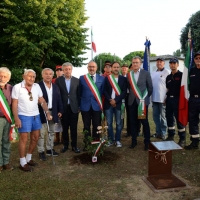 Foto Nicoloro G. 04/08/2017 Mandriole ( Ravenna ) Commemorazione della morte di Anita Garibaldi avvenuta il 04/08/1849 nella Fattoria Guiccioli in localita' Mandriole. nella foto le autorita' alla svelatura della niuova rosa dedicata ad Anita.