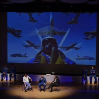 Foto Nicoloro G. 23/06/2016 Milano Prologo alla diciassettesima edizione de ' La Milanesiana ' con l' intervento dell' equipaggio delle Frecce Tricolori. nella foto un momento dell' intervista al comandante della pattuglia Jan Slangen, al centro, da parte dei giornalisti Nicola Porro, a sinistra, e Arnaldo Colasanti.