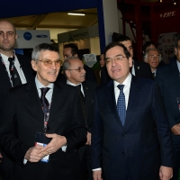 Foto Nicoloro G. 29/03/2017 Ravenna XIII edizione di OMC, Offshore Mediterranean Conference, evento biennale tra i piu' importanti in Europa, imperniato sulla ricerca e innovazione delle tecnologie offshore. nella foto da sinistra Innocenzo Titone, presidente OMC 2017, e il ministro egiziano Tarek Al Molla.