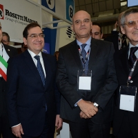 Foto Nicoloro G. 29/03/2017 Ravenna XIII edizione di OMC, Offshore Mediterranean Conference, evento biennale tra i piu' importanti in Europa, imperniato sulla ricerca e innovazione delle tecnologie offshore. nella foto da sinistra il sindaco di Ravenna Michele de Pascale, il ministro egiziano Tarek Al Molla, il Ceo di ENI Claudio Descalzi e il presidente di OMC 2017 Innocenzo Titone.