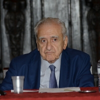 Foto Nicoloro G. 14/09/2018 Ravenna Continua l' ottava edizione di ' Dante 2021 ' il festival dedicato al Sommo Poeta e che quest' anno ha come titolo ' con l' animo che vince ogne battaglia '. L' evento, voluto dalla Fondazione Cassa di Risparmio di Ravenna con la direzione artistica dell' Accademia della Crusca, culminera' nel 2021, ricorrenza del settimo centenario della morte del Poeta. nella foto il professore Francesco Sabatini, presidente onorario dell' Accademia della Crusca.