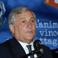 Foto Nicoloro G. 14/09/2018 Ravenna Continua l\' ottava edizione di \' Dante 2021 \' il festival dedicato al Sommo Poeta e che quest\' anno ha come titolo \' con l\' animo che vince ogne battaglia \'. L\' evento, voluto dalla Fondazione Cassa di Risparmio di Ravenna con la direzione artistica dell\' Accademia della Crusca, culminera\' nel 2021, ricorrenza del settimo centenario della morte del Poeta. nella foto Antonio Tajani, presidente del Parlamento Europeo.