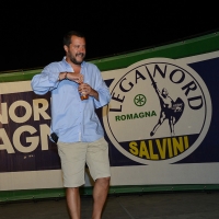 Foto Nicoloro G. 29/07/2017 Cervia ( Ravenna ) Comizio del segretario federale della Lega Nord alla Festa Nazionale Lega Nord Romagna. nella foto Matteo Salvini sul palco della Festa.