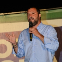 Foto Nicoloro G. 29/07/2017 Cervia ( Ravenna ) Comizio del segretario federale della Lega Nord alla Festa Nazionale Lega Nord Romagna. nella foto Matteo Salvini sul palco della Festa.
