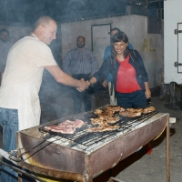 Foto Nicoloro G. 12/09/2016 Ravenna Serata conclusiva della Festa dell' Unita' del PD. nella foto Debora Serracchiani durante il suo giro di saluti ai volontari nei diversi stand della Festa.