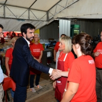 Foto Nicoloro G. 30/08/2018 Ravenna Continua la Festa Nazionale de l' Unita'. nella foto il segretario nazionale PD Maurizio Martina come e' consuetudine visita gli stand della Festa e saluta i volontari.