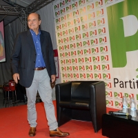 Foto Nicoloro G.02/09/2016 Ravenna Festa dell' Unita'. nella foto l' onorevole Pierluigi Bersani ospite della serata.