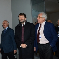 Foto Nicoloro G. 13/12/2017 Ferrara Inaugurazione della prima parte del Meis, il Museo Nazionale dell' Ebraismo Italiano e della Shoah, con la mostra “ Ebrei, una storia italiana: i primi mille anni ”. nella foto il ministro Dario Franceschini tra il presidente del Meis Dario Disegni, a sinistra, e Daniele Jalla uno dei curatori della mostra.