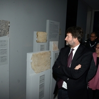 Foto Nicoloro G. 13/12/2017 Ferrara Inaugurazione della prima parte del Meis, il Museo Nazionale dell' Ebraismo Italiano e della Shoah, con la mostra “ Ebrei, una storia italiana: i primi mille anni ”. nella foto il ministro Dario Franceschini durante la sua visita alla mostra.