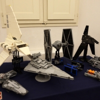 Foto Nicoloro G. 16/11/2018 Ravenna Inaugurato il ' Ravenna Brick Festival ', mostra di collezioni ed opere originali realizzate con i mattoncini LEGO. Nella citta' famosa per i suoi mosaici si e' voluto accostare i moderni mattoncini della LEGO alle antiche tessere dei mosaici nel comune concetto di assemblaggio che le due creazioni utilizzano. L' intera esposizione si articola in diversi temi come Star Wars, Pianeta Artico, Architetture, La storia di Batman. nella foto creazioni ispirate a Star Wars.