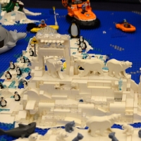 Foto Nicoloro G. 16/11/2018 Ravenna Inaugurato il ' Ravenna Brick Festival ', mostra di collezioni ed opere originali realizzate con i mattoncini LEGO. Nella citta' famosa per i suoi mosaici si e' voluto accostare i moderni mattoncini della LEGO alle antiche tessere dei mosaici nel comune concetto di assemblaggio che le due creazioni utilizzano. L' intera esposizione si articola in diversi temi come Star Wars, Pianeta Artico, Architetture, La storia di Batman. nella foto creazioni ispirate al Pianeta Artico.