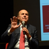 Foto Nicoloro G.   05/10/2017   Ravenna   Incontro e dibattito con alti esponenti di MDP e Campo Progressista sui temi di attualita' politica. nella foto Pierluigi Bersani di MDP.